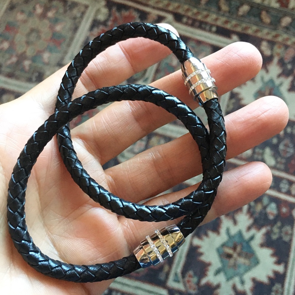 NEW Leather & Rhinestone Bracelets - Picture 7 of 8